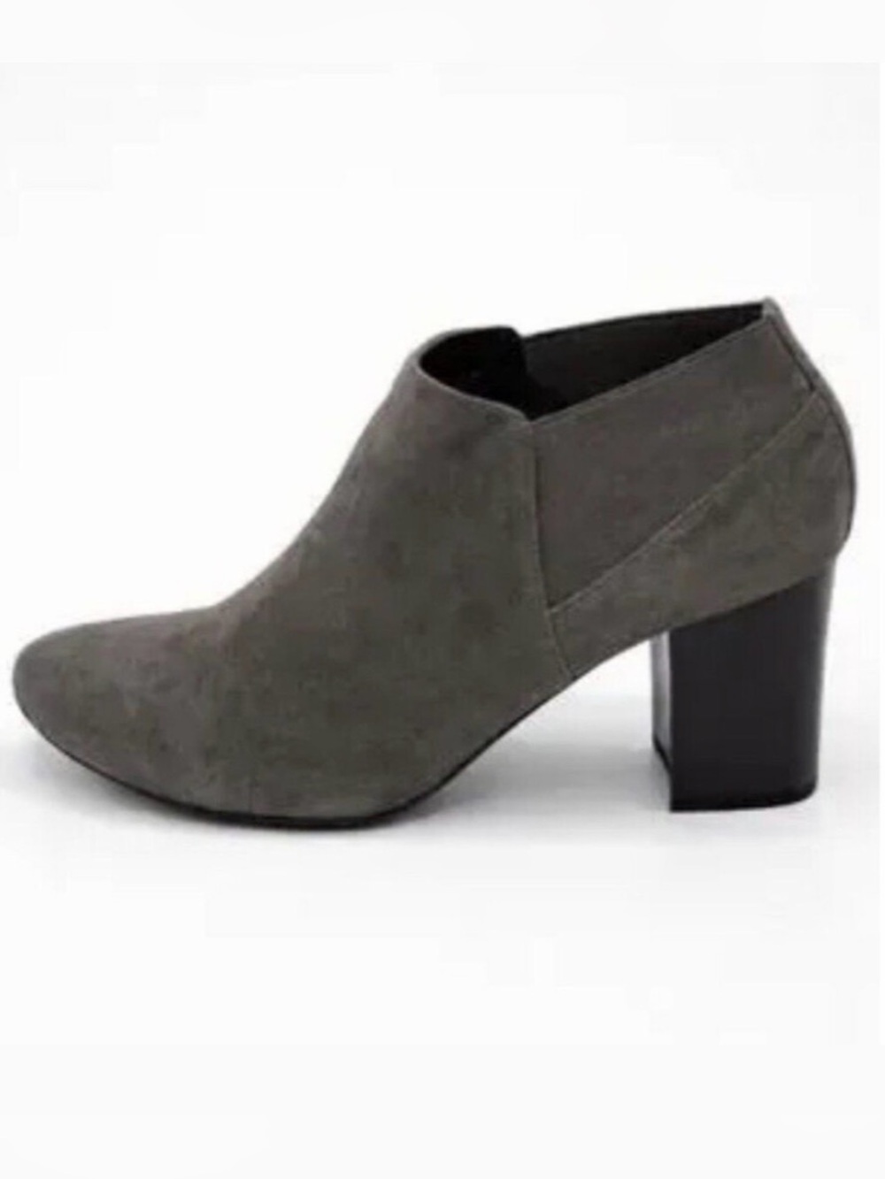 VANELI Gray Suede Block Heel Ankle Bootie (8)